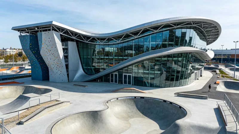 Steel Structure комплекстүү экстремалдык спорт борбору